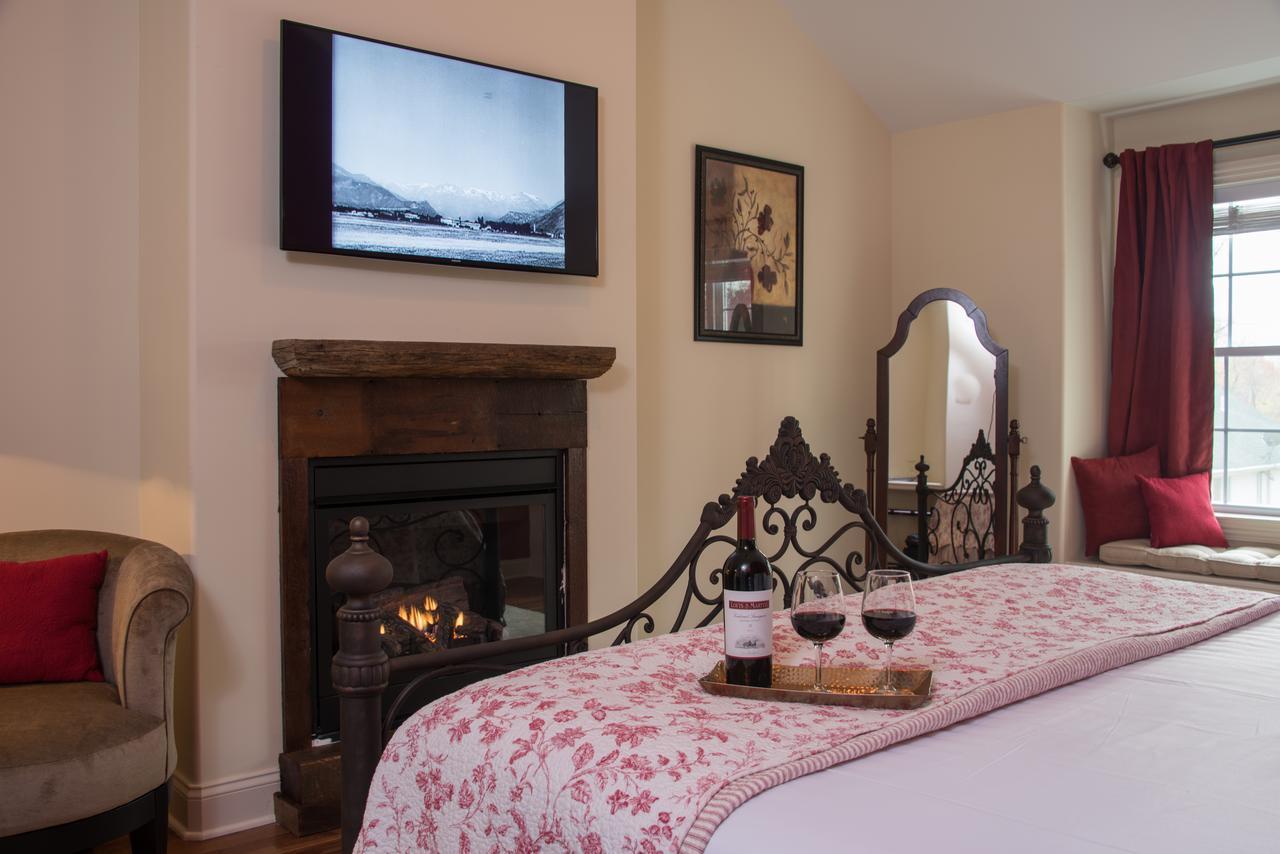 Caldwell House Bed And Breakfast Salisbury Mills Exteriör bild
