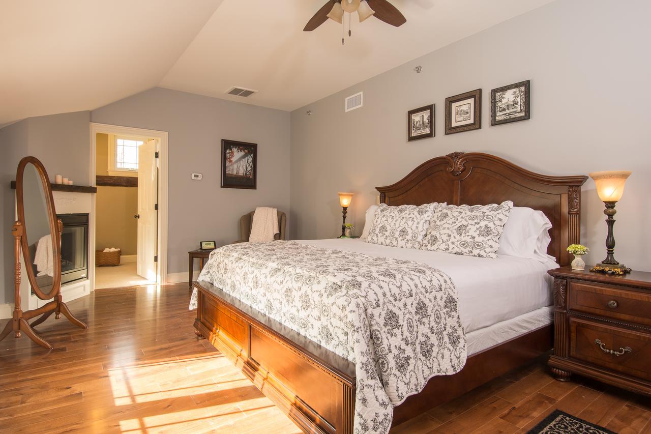 Caldwell House Bed And Breakfast Salisbury Mills Exteriör bild