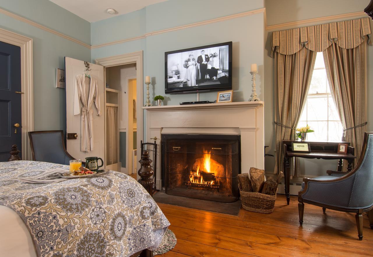 Caldwell House Bed And Breakfast Salisbury Mills Exteriör bild