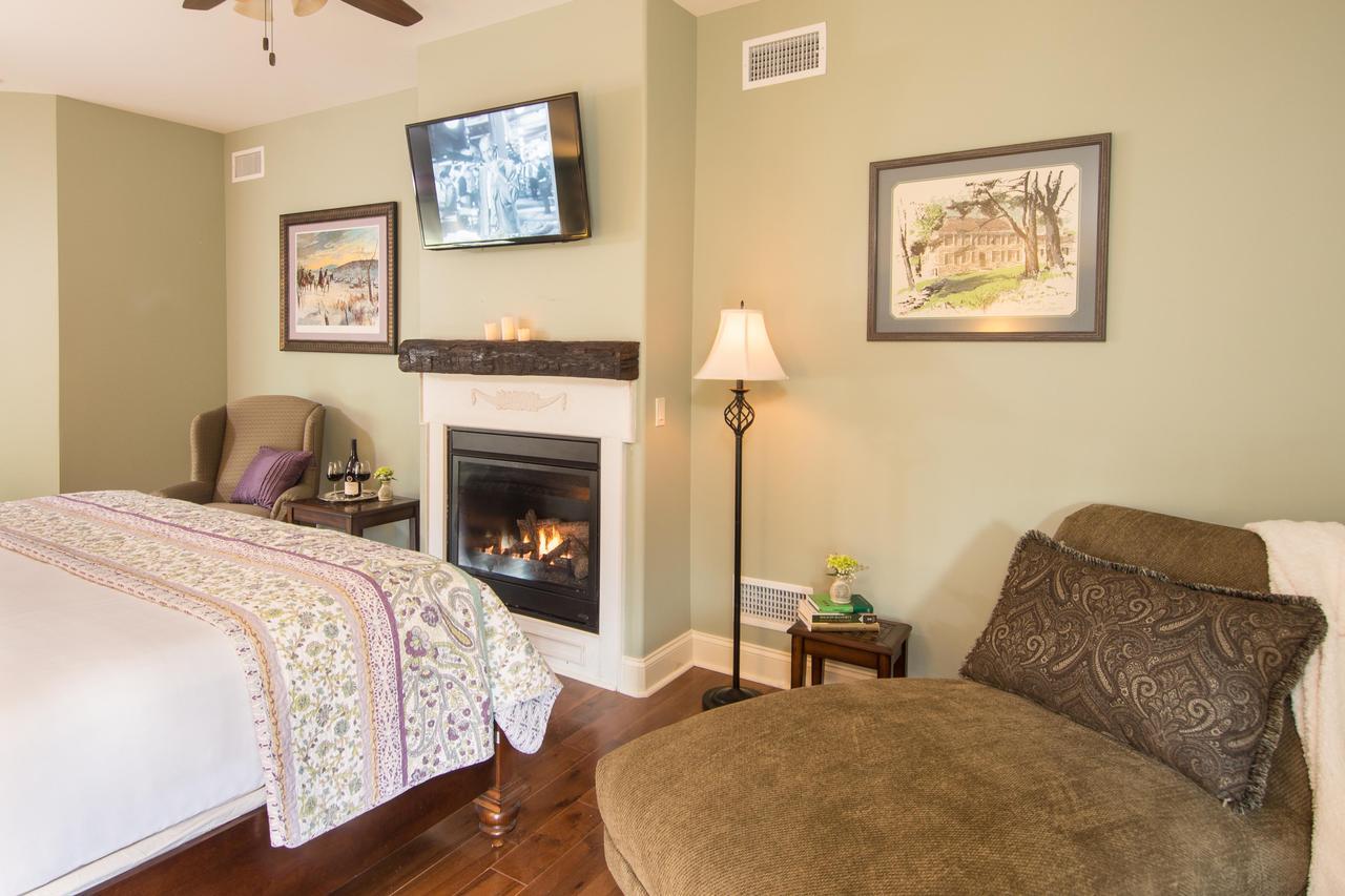Caldwell House Bed And Breakfast Salisbury Mills Exteriör bild
