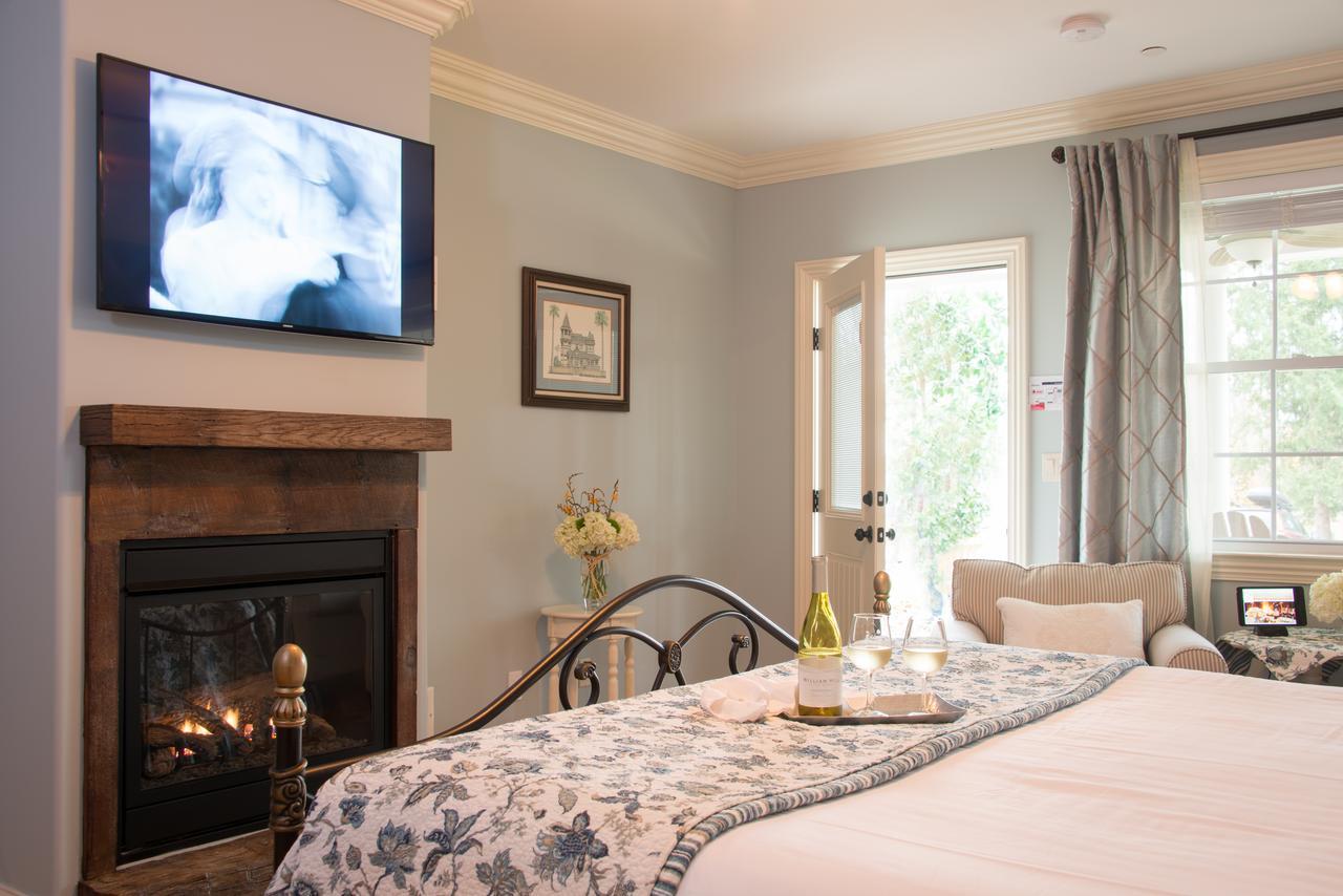 Caldwell House Bed And Breakfast Salisbury Mills Exteriör bild